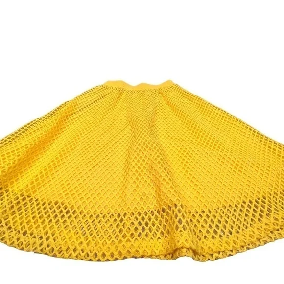 METRO Wear Women’s Yellow Diamond Mesh Pleated Flowy Modern A Line Skirt, Size S - Picture 4 of 13